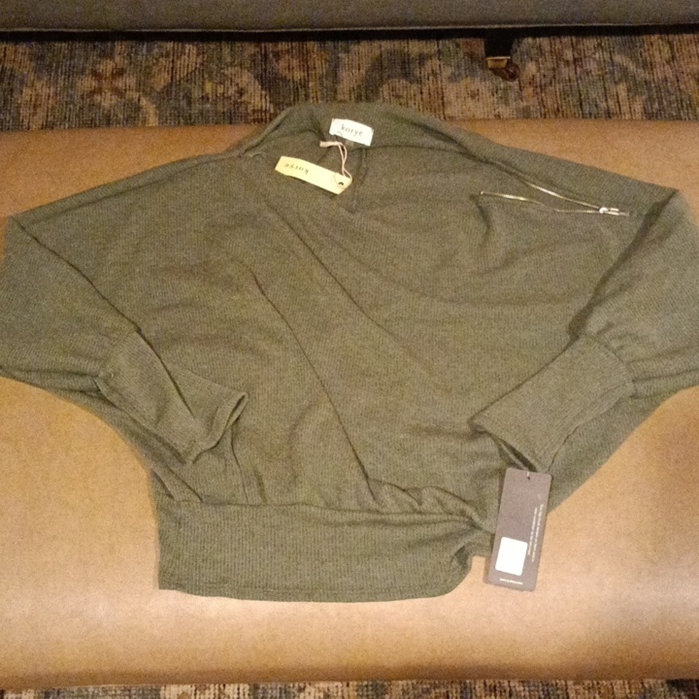Women's Korye medium sweater